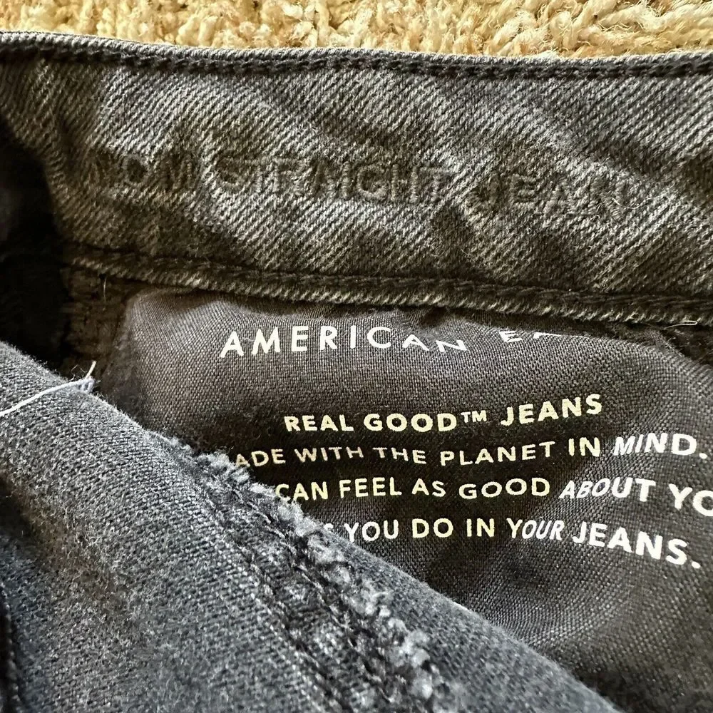 American Eagle Womens Size 8 Black Mom Straight Jean Distressed Denim‎ - Picture 5 of 6